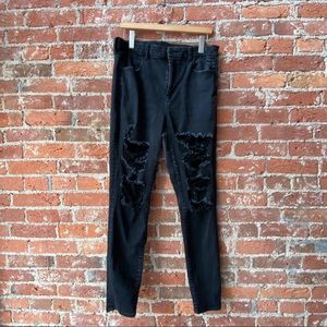 AE Distressed Black Denim 16 Long